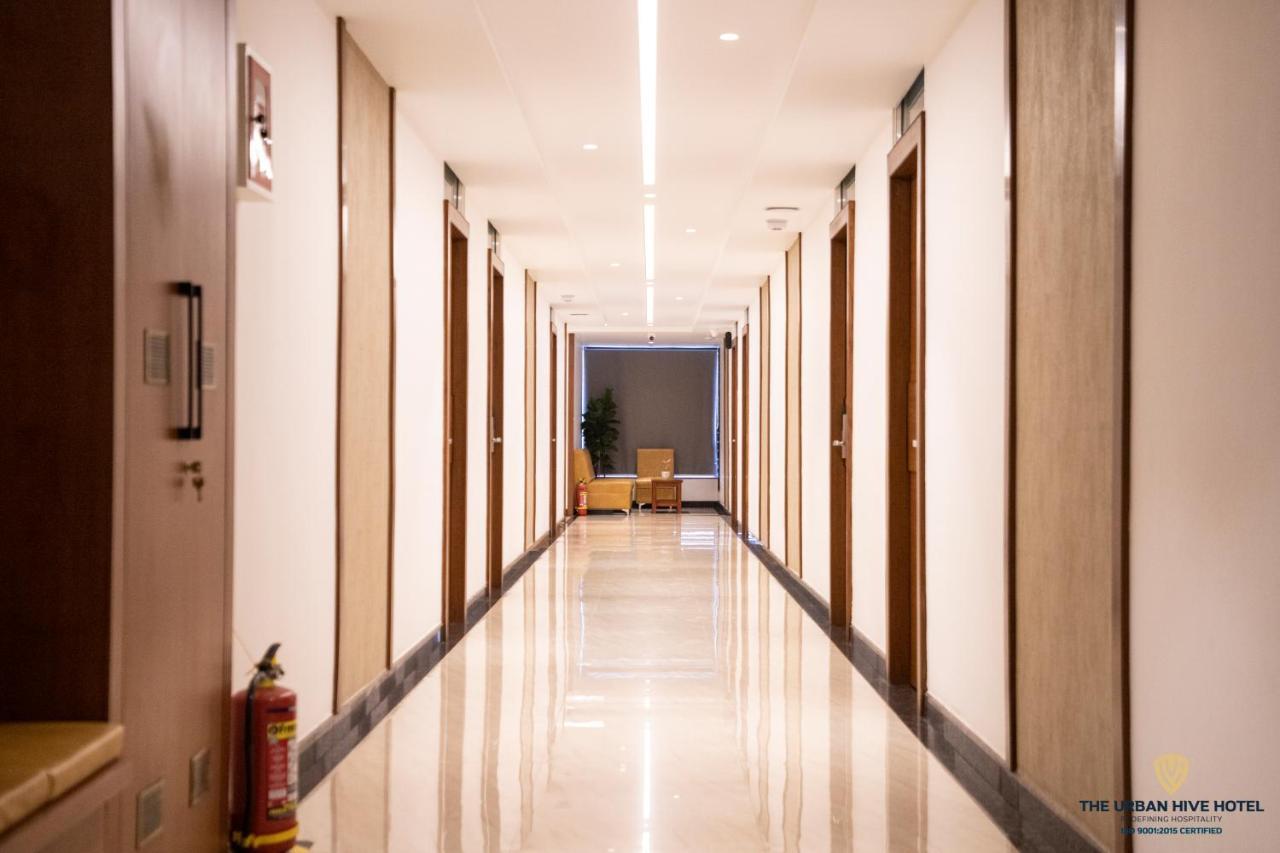 The Urban Hive Hotel Belgaum Exterior photo